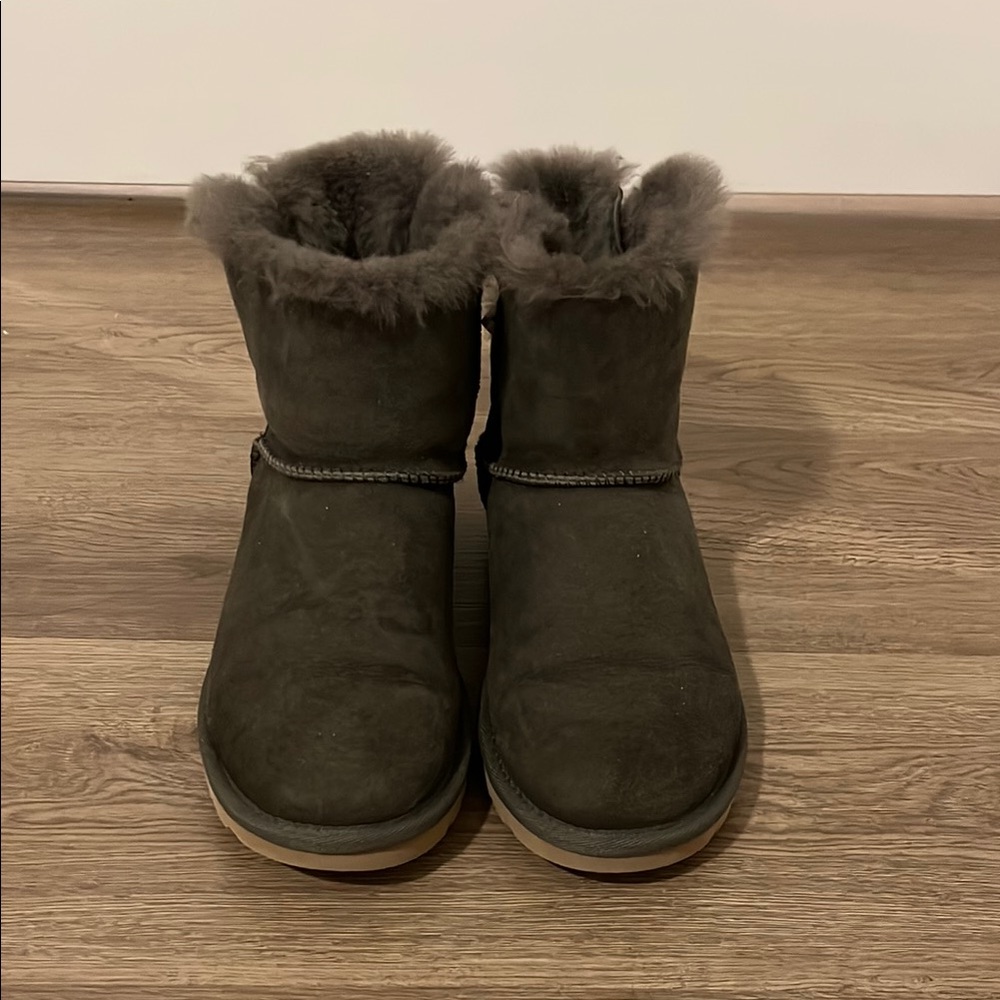 UGG Bailey Bow II - Gray